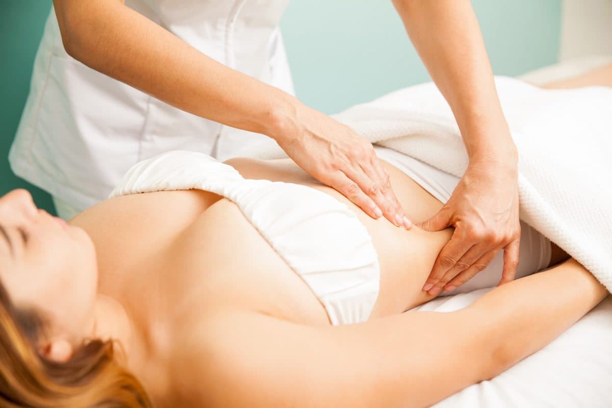 Gentle manual lymphatic drainage massage